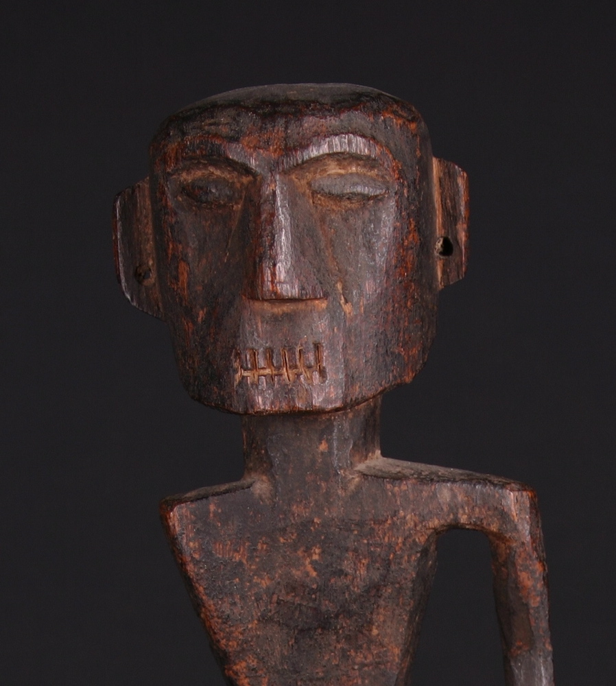 #AS206: 19th century Fijian war club in the Gata club form
