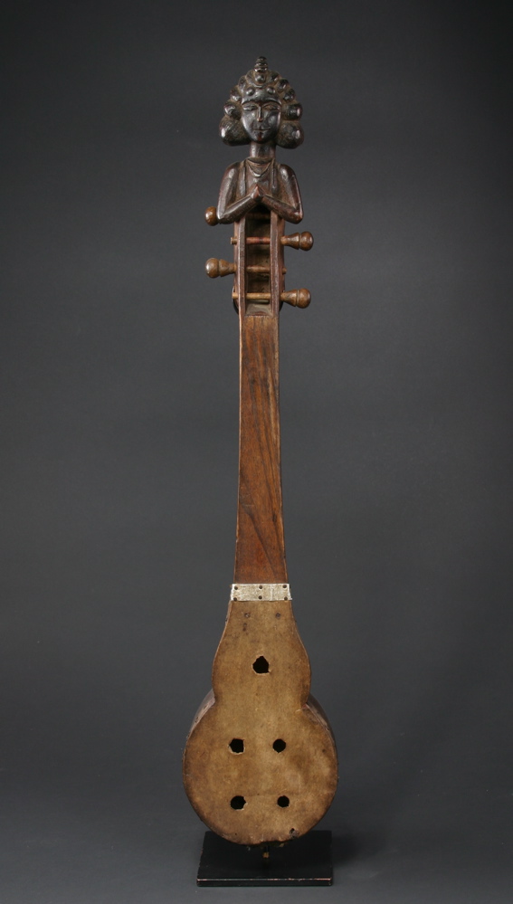 #AS207: Santal lute with beautiful female figure at the top