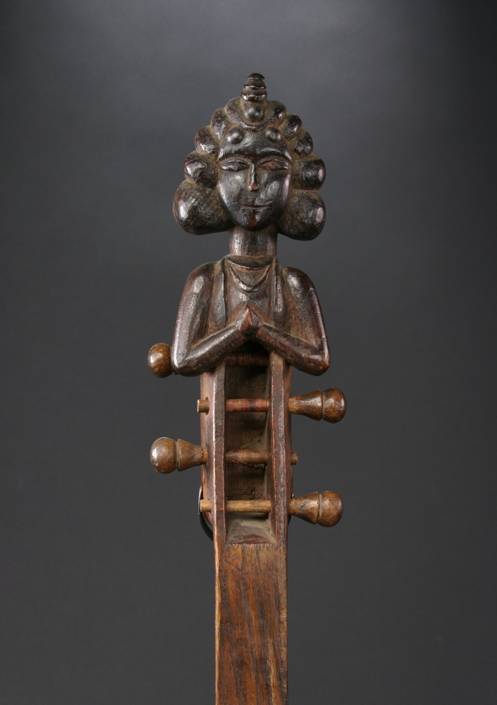 #AS207: Santal lute with beautiful female figure at the top