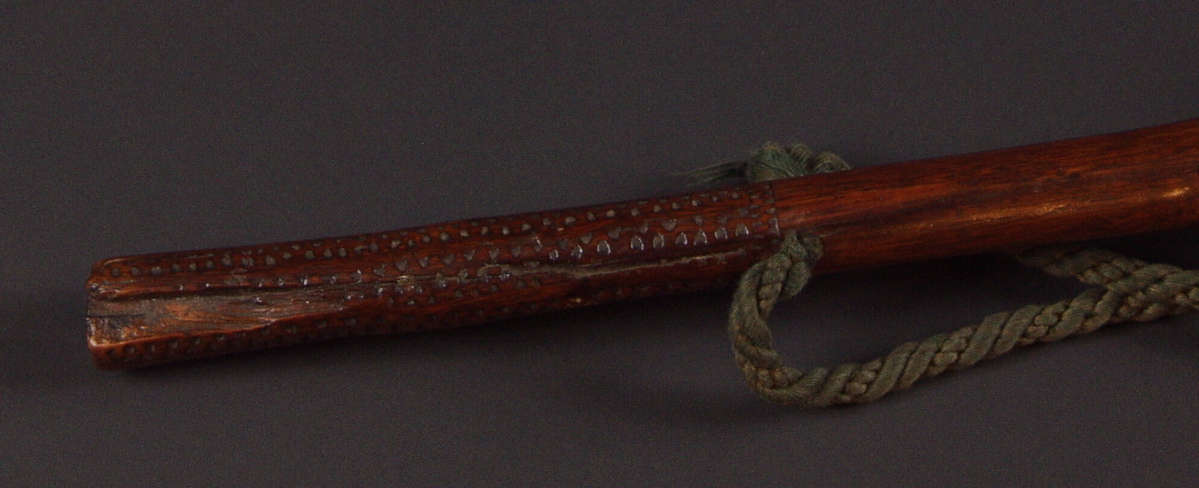 #OC107: 19th century Fijian Ula throwing club with finely carved head