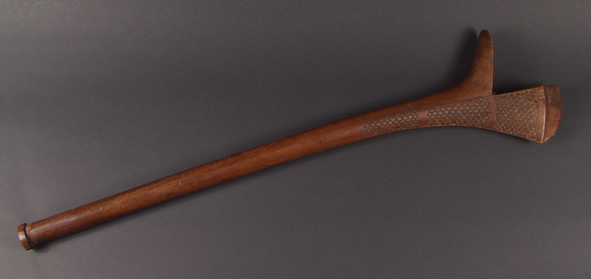 #OC108: 19th century Fijian war club of the Sali or Spur club form