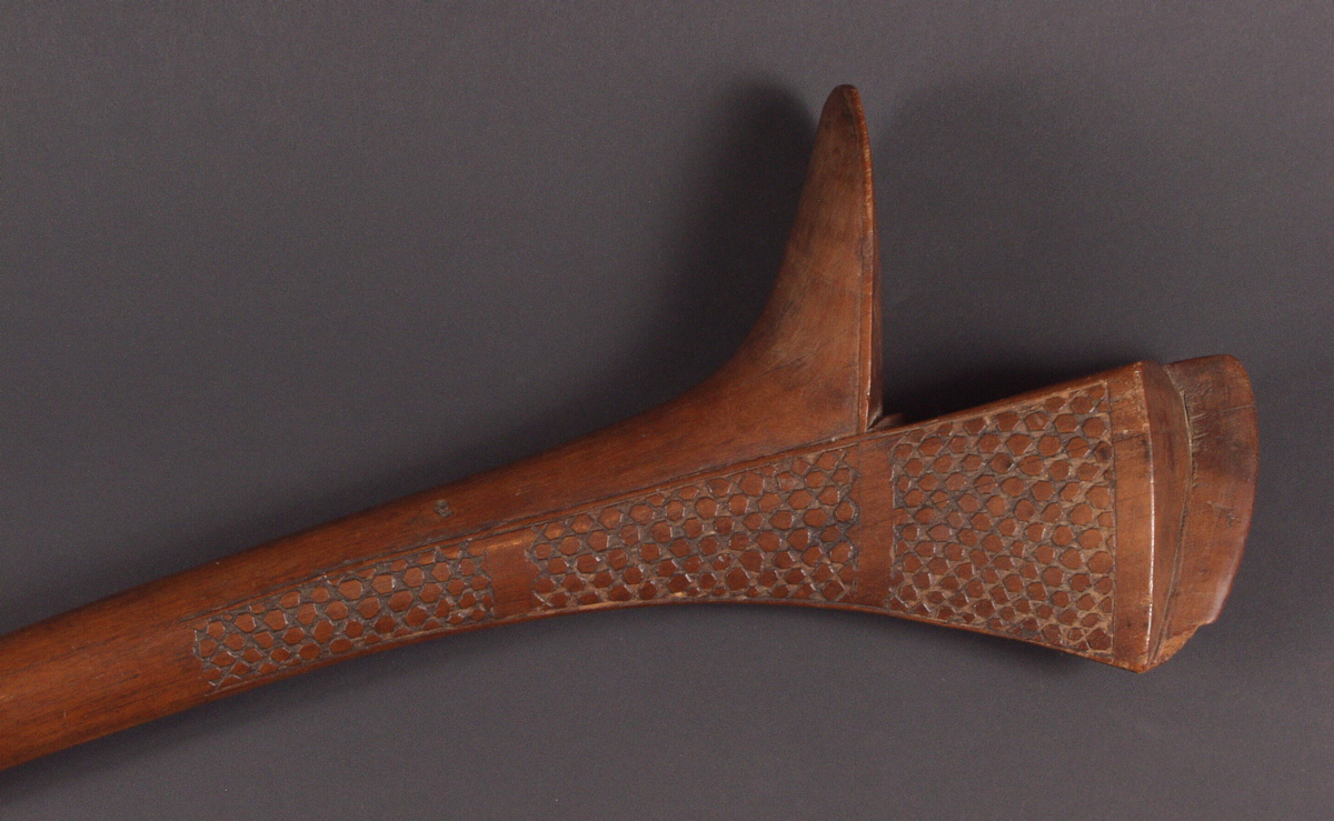 #OC108: 19th century Fijian war club of the Sali or Spur club form