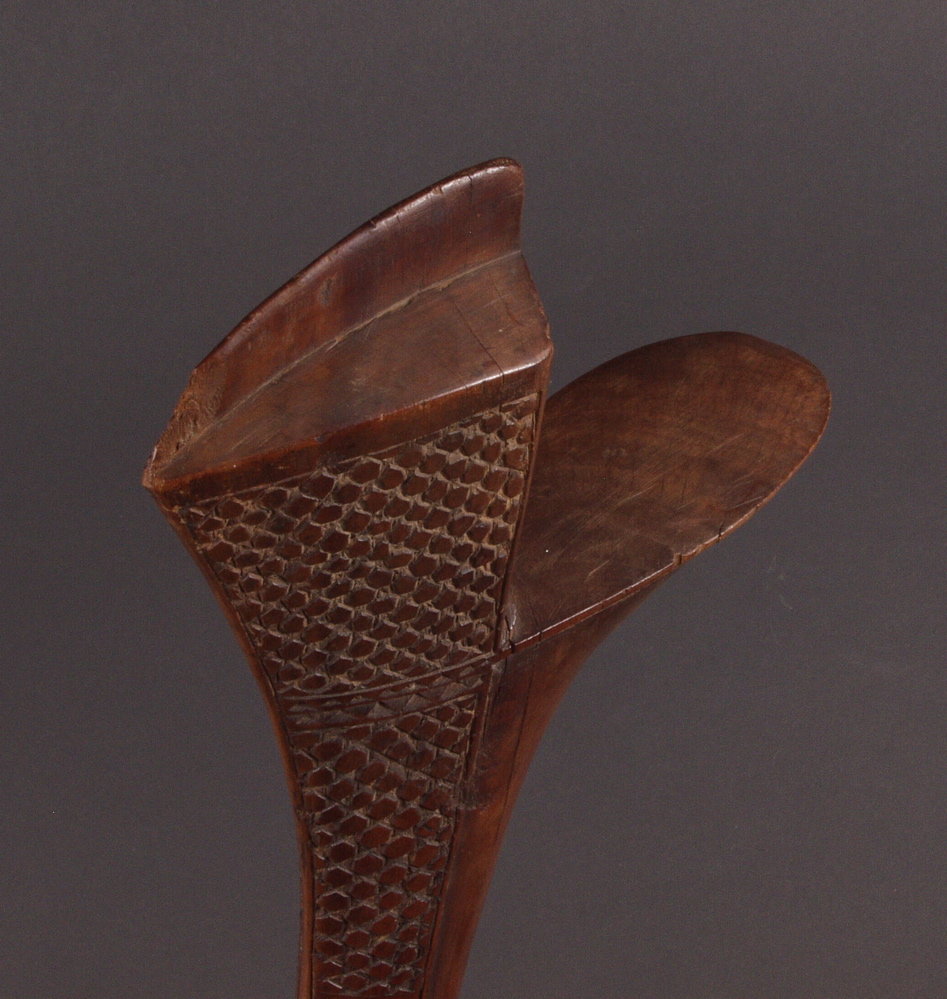 #OC108: 19th century Fijian war club of the Sali or Spur club form
