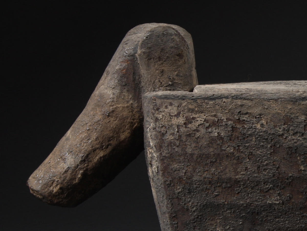 #PH209: Northern Philippine ceremonial ritual box Punamhan