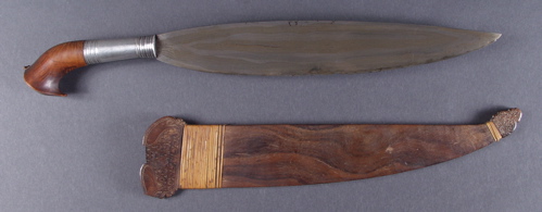 #PH315: 19th century Moro fighting Barong sword with great patterned blade
